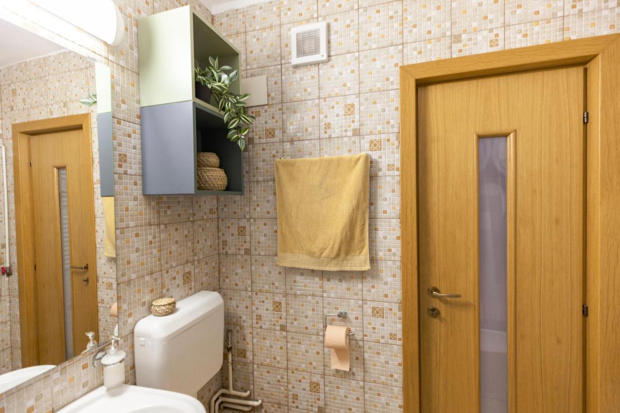 Appartamento Nostalgia 2 Br Near Marriott *